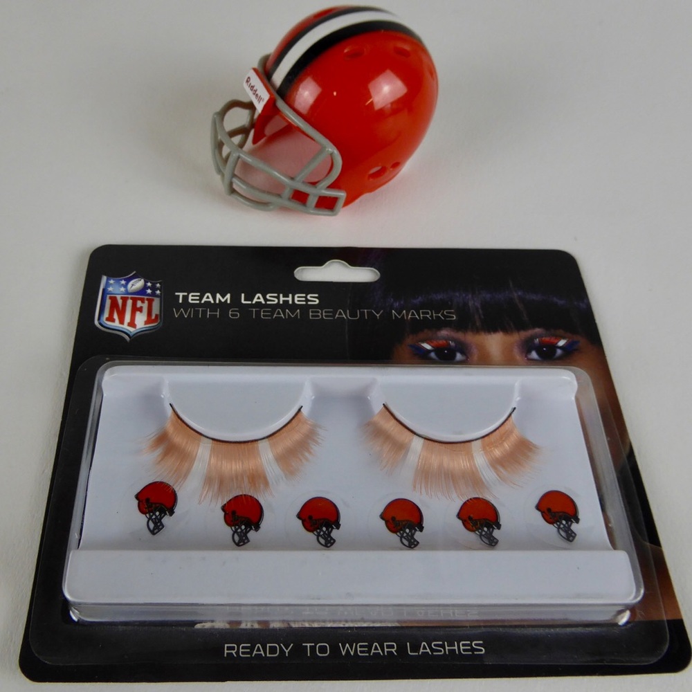 NFL Cleveland Browns Necklace Bracelet Lashes NWT - Picture 7 of 8
